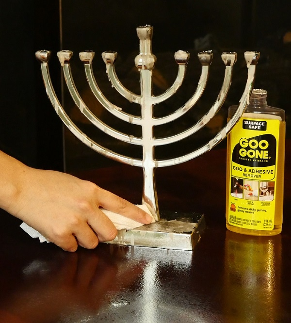 https://googone.com/media/wysiwyg/Menorah-Wax-Mess-3_1.jpg